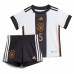 Tyskland Thilo Kehrer #5 Replika babykläder Hemmaställ Barn VM 2022 Kortärmad (+ korta byxor)